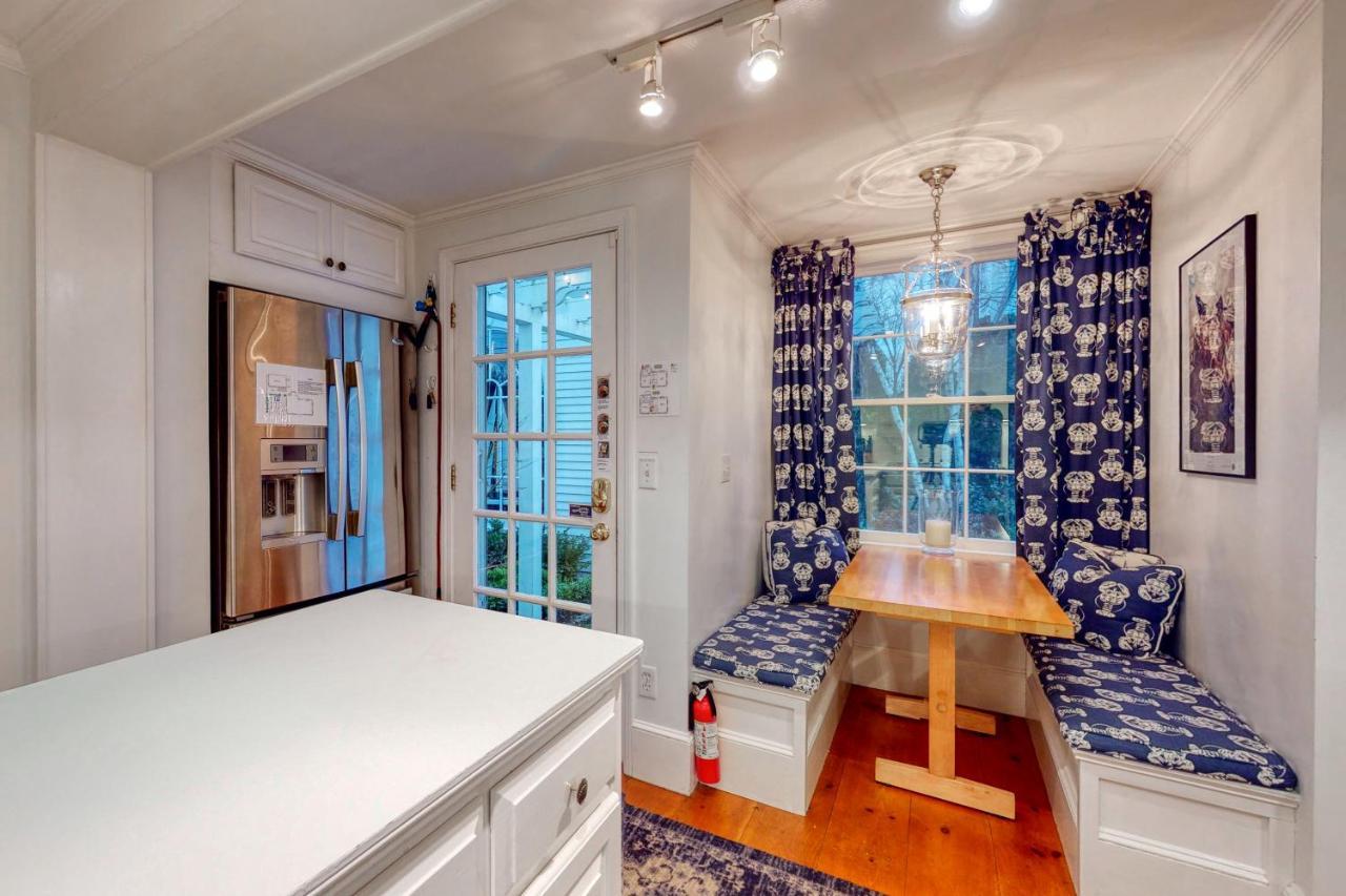 Dock Square Carriage House Villa Kennebunkport Bagian luar foto